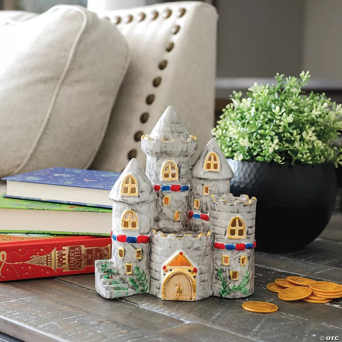 PAŽEISTA PAKUOTĖ: Kūrybinis rinkinys „Paint Your Own Porcelain Castle Light“