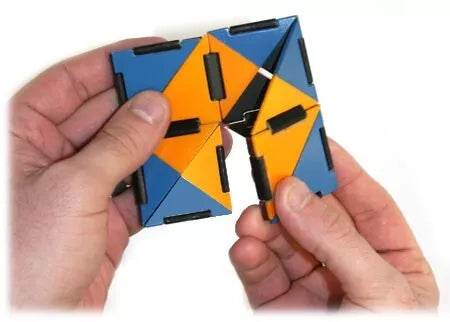 Ivan's Hinge galvosūkis
